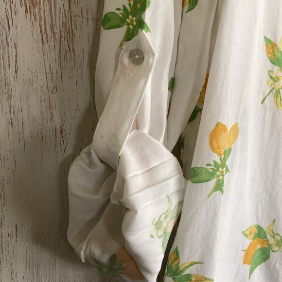 Lemon Blouse - Picture 4 of 7